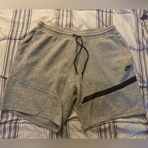 Men’s Nike Polkadot Sweat Shorts with Zippers Grey and White XXL